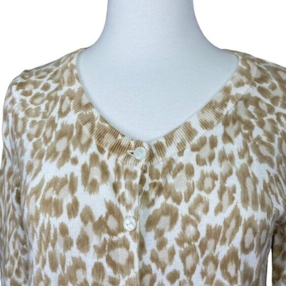 Gap Cardigan Animal Print Button Front Size Medium - Picture 5 of 6